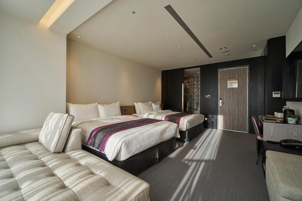 Royal Roi Hotel Taichung Esterno foto