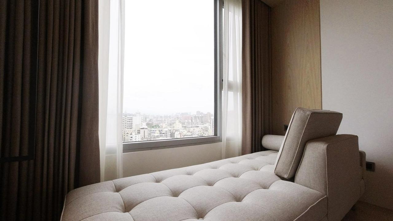 Royal Roi Hotel Taichung Esterno foto