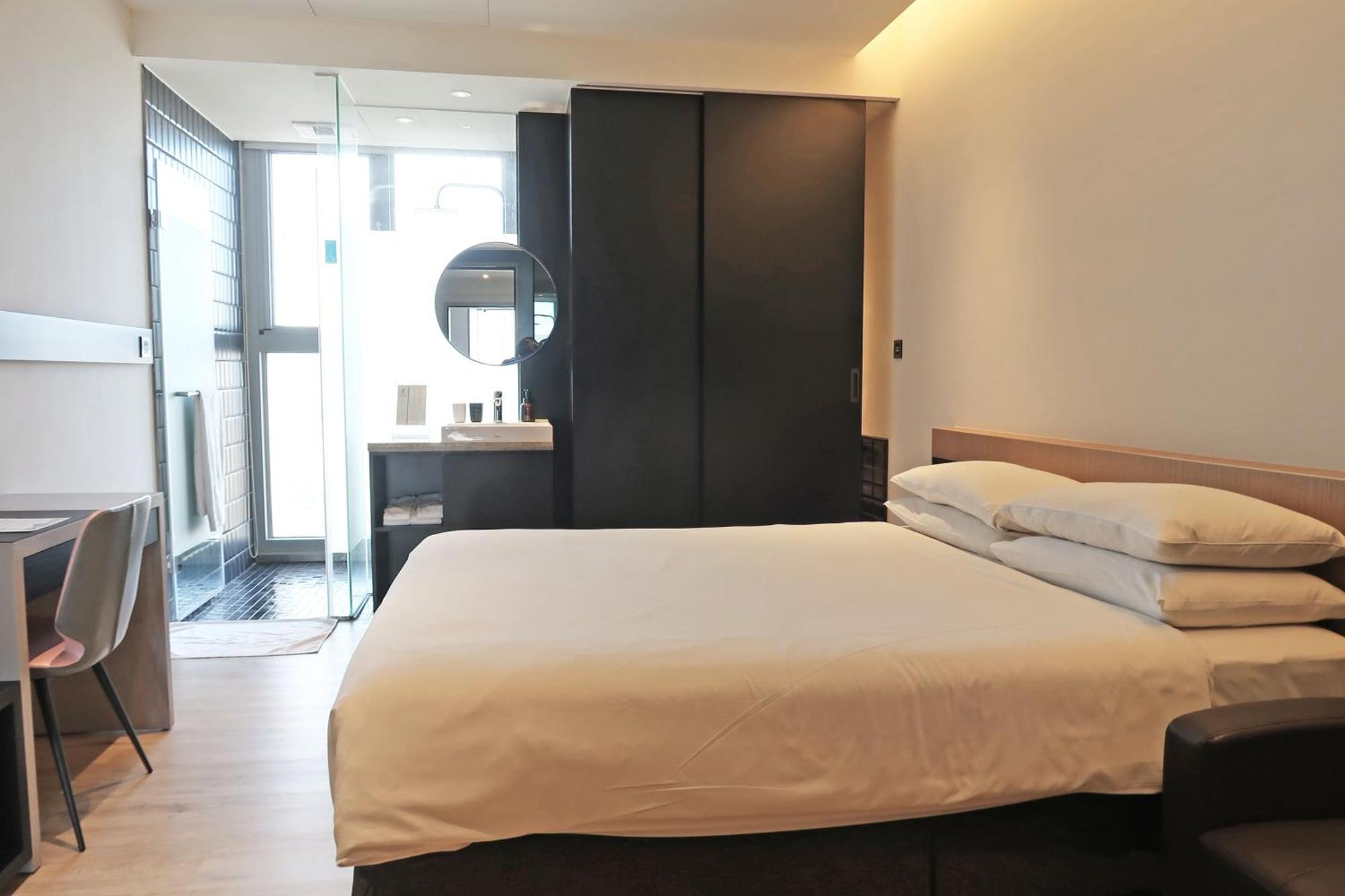 Royal Roi Hotel Taichung Esterno foto